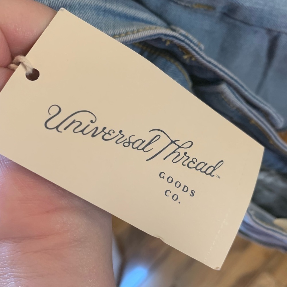 Universal Thread High Rise Midi Jean Shorts - Picture 5 of 7
